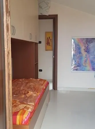 Daire L'angolo Di Eolo -attico Vista Mozzafiato E Parco