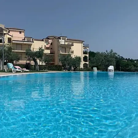 Daire L'angolo Di Eolo -attico Vista Mozzafiato E Parco Vasto
